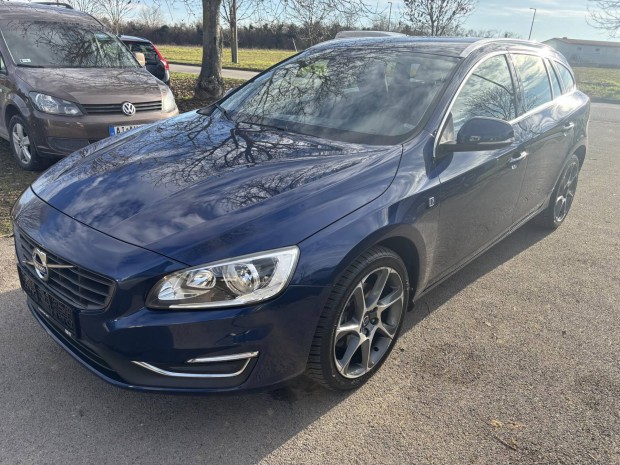 Volvo V60 2.0 D [D2] Ocean Race 155000km.Br .T...